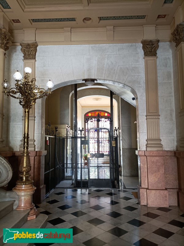 Barcelona - Gran Via, 684 (Foto: Anna Corcoll, 2024) Barcelona - Gran Via, 684