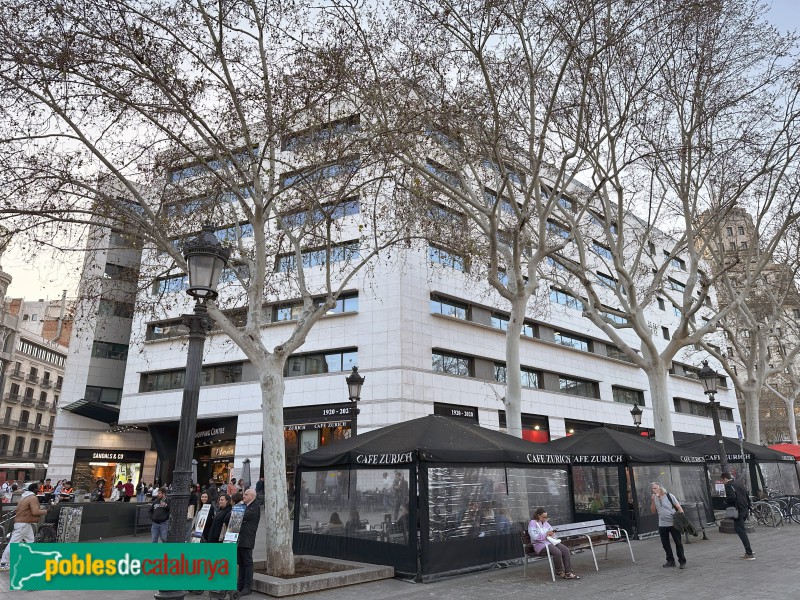 Barcelona - El Triangle (Foto: Albert Esteves, 2024) Barcelona - El Triangle