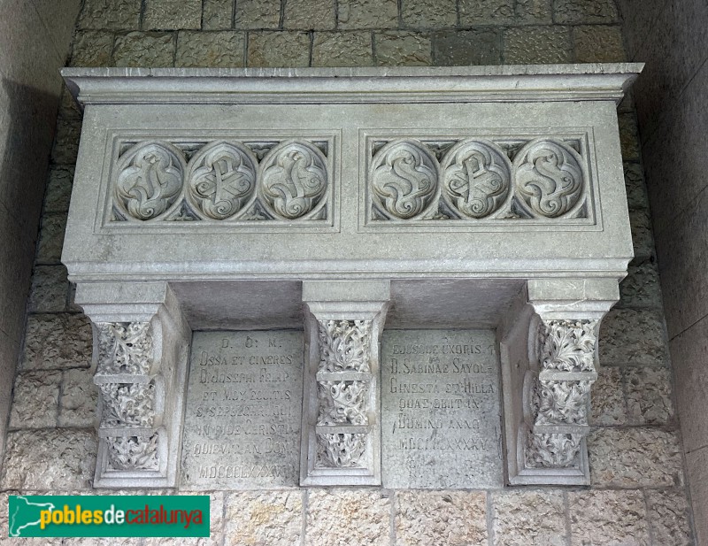 Girona - Claustre de la catedral. Ossera