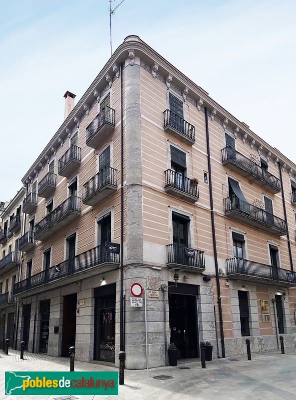 Girona - Anselm Clavé, 21 (Foto: Albert Esteves, 2024) Girona - Anselm Clavé, 21