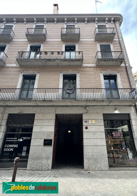 Girona - Anselm Clavé, 21 (Foto: Albert Esteves, 2024) Girona - Anselm Clavé, 21