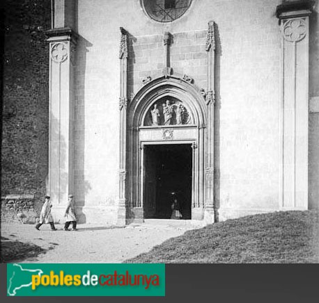 Santa Maria de Palautordera - Església de Santa Maria. Portada (Foto: <i>Jaume Oliveras -Arxiu Fotogràfic Centre Excursionista de Catalunya-</i>, 1900-1926) Santa Maria de Palautordera - Església de Santa Maria. Portada