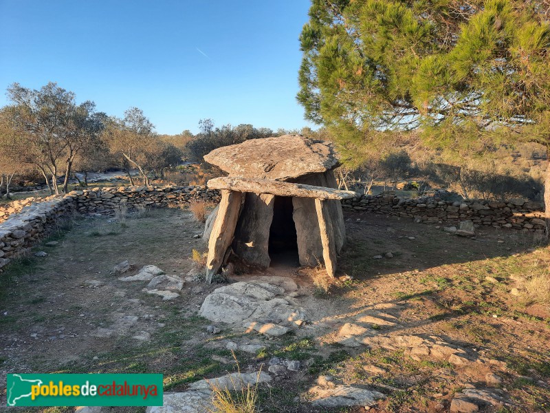 Roses - Dolmen de la Creu d'en Cobertella