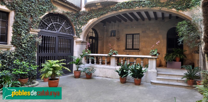 Girona - Palau Caramany (Foto: <i>Jordi Contijoch -calaix.gencat.cat-</i>, 2014) Girona - Palau Caramany