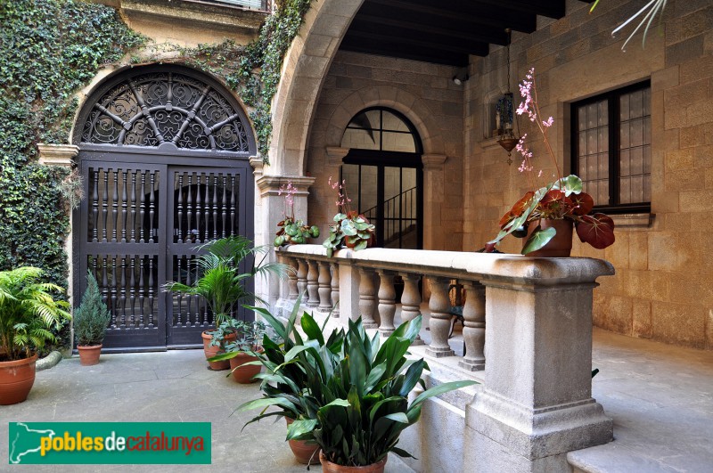 Girona - Palau Caramany (Foto: <i>Jordi Contijoch -calaix.gencat.cat-</i>, 2014) Girona - Palau Caramany