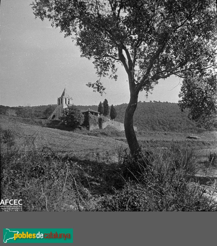 Fogars de Montclús - Església de Sant Esteve de la Costa (Foto: <i>Francesc Blasi -Arxiu Fotogràfic Centre Excursionista de Catalunya-</i>, 1924-48) Fogars de Montclús - Església de Sant Esteve de la Costa