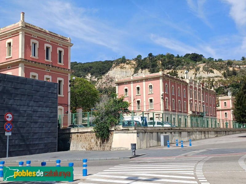 Barcelona - Estació del Morrot (Foto: Sergi Suárez, 2024) Barcelona - Estació del Morrot