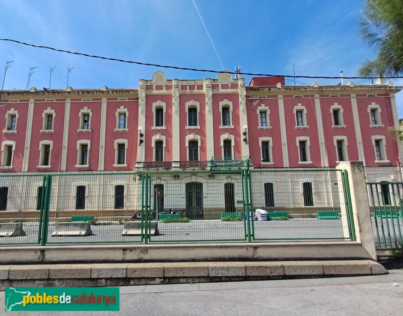 Barcelona - Estació del Morrot (Foto: Sergi Suárez, 2024) Barcelona - Estació del Morrot