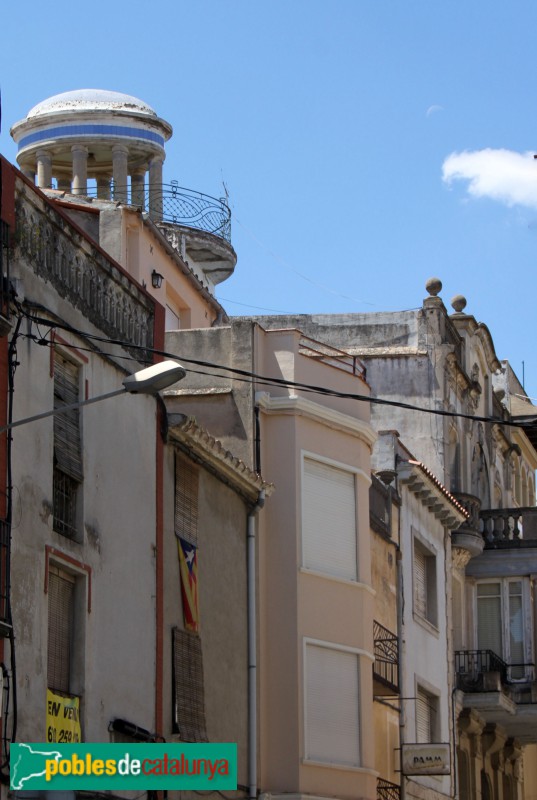 Sant Sadurní d'Anoia - Casa Bagués (Foto: Albert Esteves, 2013) Sant Sadurní d'Anoia - Casa Bagués