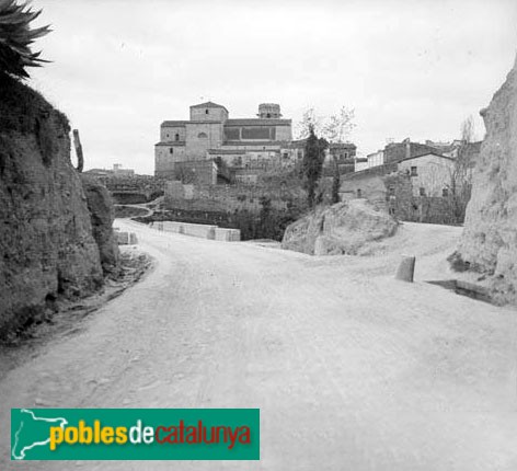 Sant Sadurní d'Anoia - Església de Sant Sadurní (Foto: <i>Jaume Oliveras -Arxiu Fotogràfic Centre Excursionista de Catalunya-</i>, 1900-1936) Sant Sadurní d'Anoia - Església de Sant Sadurní