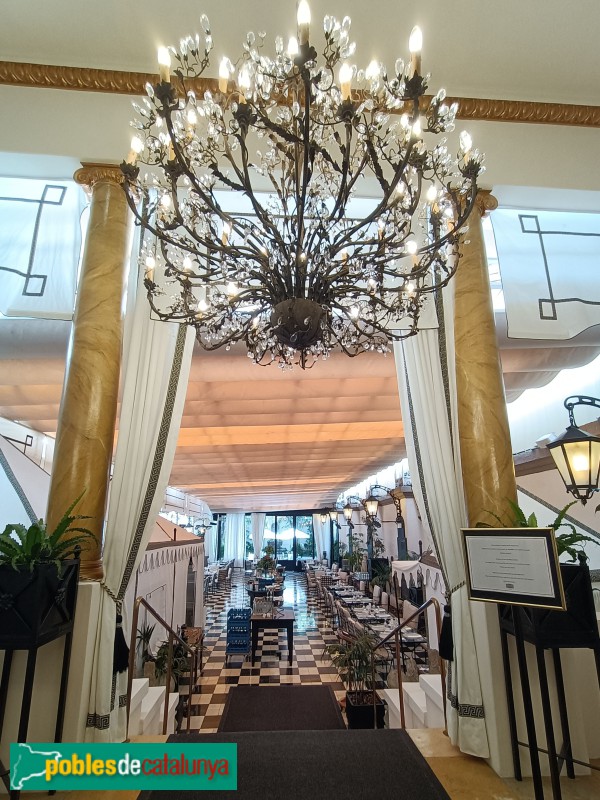 Barcelona - Hotel Ritz. Antic jardí (Foto: Anna Corcoll, 2024) Barcelona - Hotel Ritz. Antic jardí