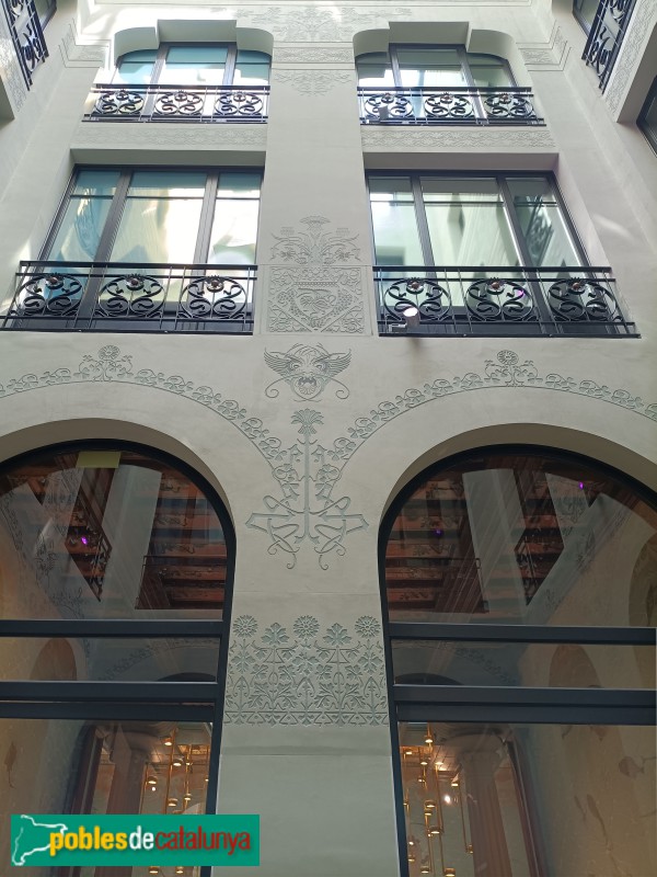 Barcelona - Fonda Espanya. Vestíbul (Foto: Anna Corcoll, 2024) Barcelona - Fonda Espanya. Vestíbul