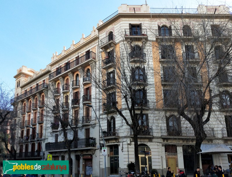 Barcelona - França Xica 13,15,17 (Foto: Anna Corcoll, 2022) Barcelona - França Xica 13,15,17