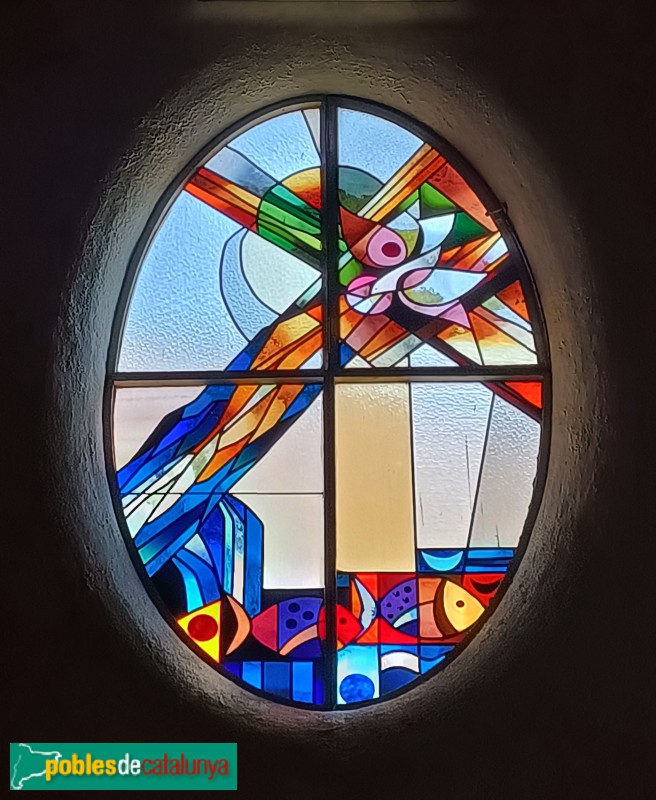 Barcelona - Església de Sant Medir. Vitrall (Foto: Anna Corcoll, 2024) Barcelona - Església de Sant Medir. Vitrall