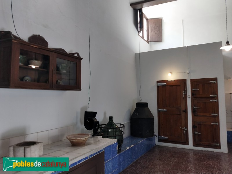 Barcelona - Monestir de Pedralbes. Cuina (Foto: Anna Corcoll, 2021) Barcelona - Monestir de Pedralbes. Cuina