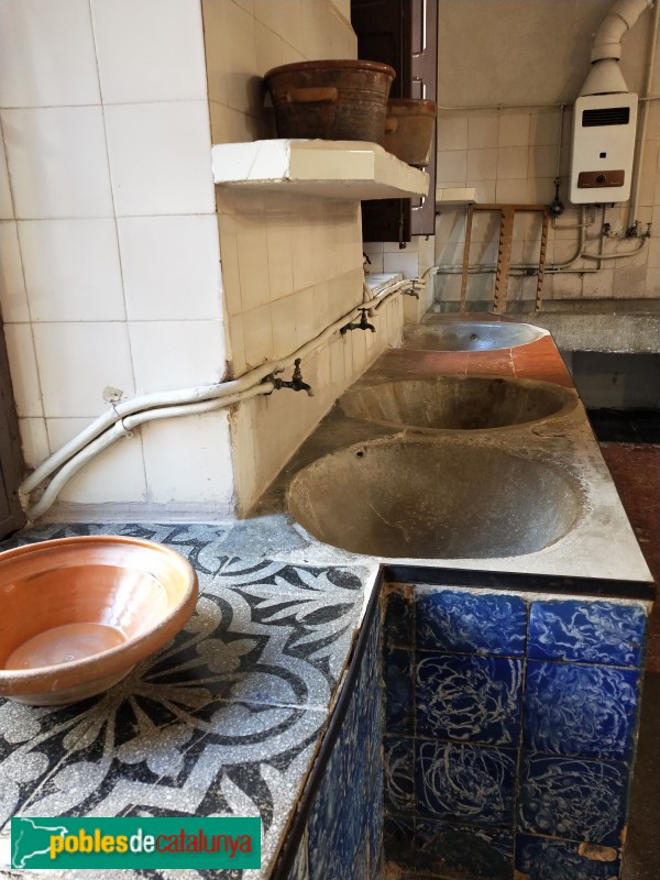 Barcelona - Monestir de Pedralbes. Cuina (Foto: Anna Corcoll, 2021) Barcelona - Monestir de Pedralbes. Cuina