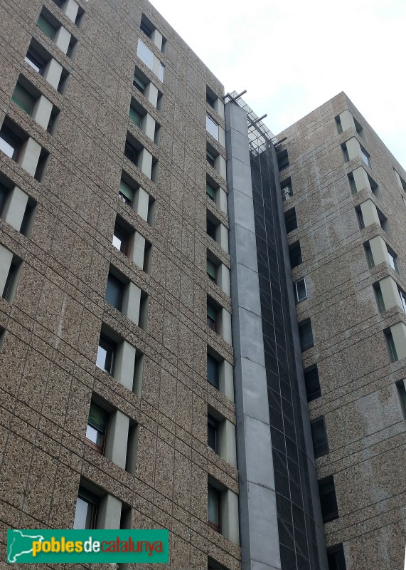 Barcelona - Conjunt d'habitatges Diagonal-Ganduxer (Foto: Anna Corcoll, 2021) Barcelona - Conjunt d'habitatges Diagonal-Ganduxer