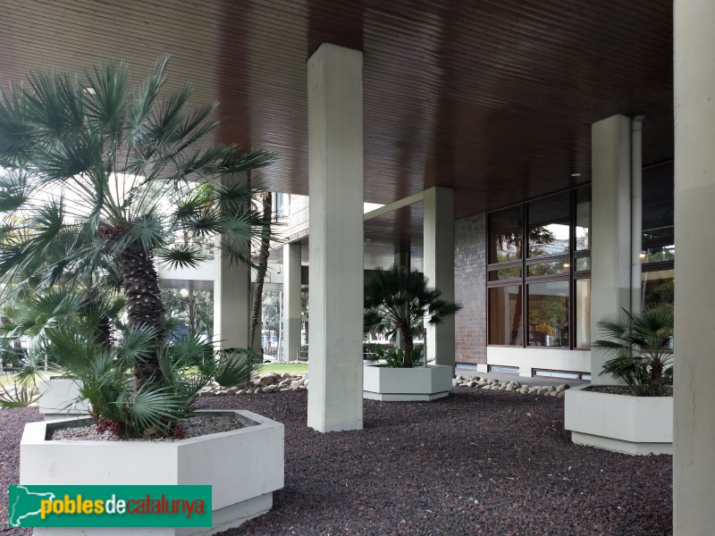 Barcelona - Conjunt d'habitatges Diagonal-Ganduxer (Foto: Anna Corcoll, 2021) Barcelona - Conjunt d'habitatges Diagonal-Ganduxer