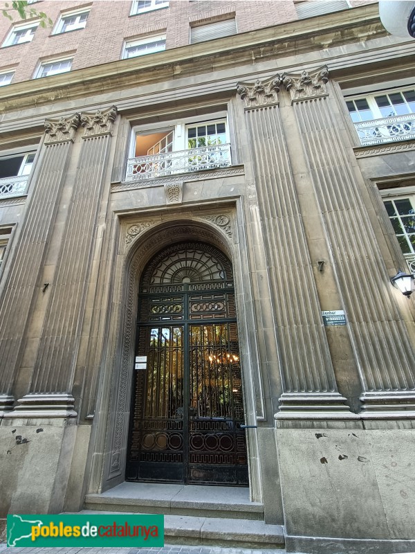 Barcelona - Pérez Cabrero, 7 (Foto: Anna Corcoll, 2022) Barcelona - Pérez Cabrero, 7