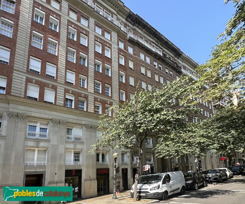 Barcelona - Pérez Cabrero, 5-7-9 (Foto: Albert Esteves, 2024) Barcelona - Pérez Cabrero, 5-7-9