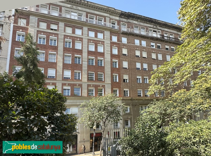 Barcelona - Pérez Cabrero, 5-7-9 (Foto: Albert Esteves, 2024) Barcelona - Pérez Cabrero, 5-7-9