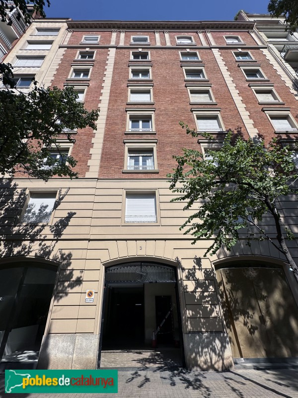 Barcelona - Josep Bertrand, 3 (Foto: Albert Esteves, 2024) Barcelona - Josep Bertrand, 3