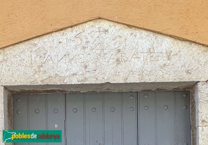 Aiguaviva - La Plaça. Ca la Neus (Foto: Albert Esteves, 2024) Aiguaviva - La Plaça. Ca la Neus