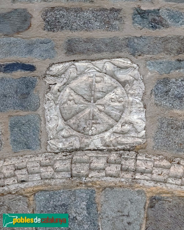 Durro - Església de la Nativitat de la Mare de Déu. Portada (Foto: Josep-Lluís, 2024) Durro - Església de la Nativitat de la Mare de Déu. Portada