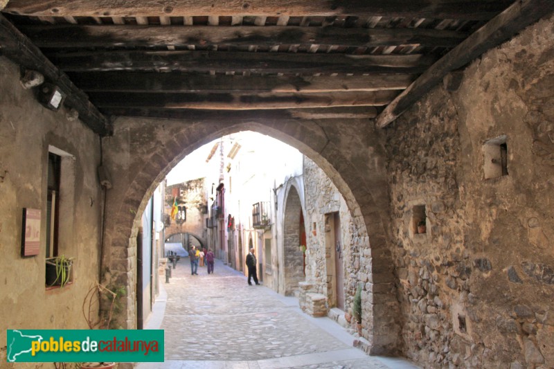 Anglès - Can Mans (Foto: Albert Esteves, 2012) Anglès - Can Mans