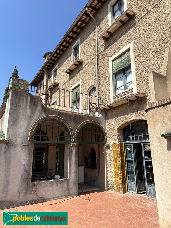 Anglès - Can Cendra (Foto: Albert Esteves, 2024) Anglès - Can Cendra