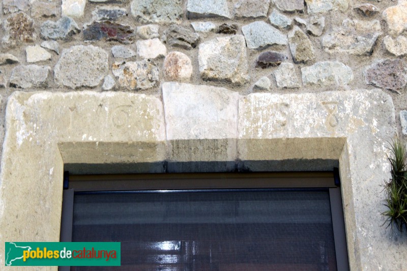 Anglès - Ca la Marieta (Foto: Albert Esteves, 2012) Anglès - Ca la Marieta