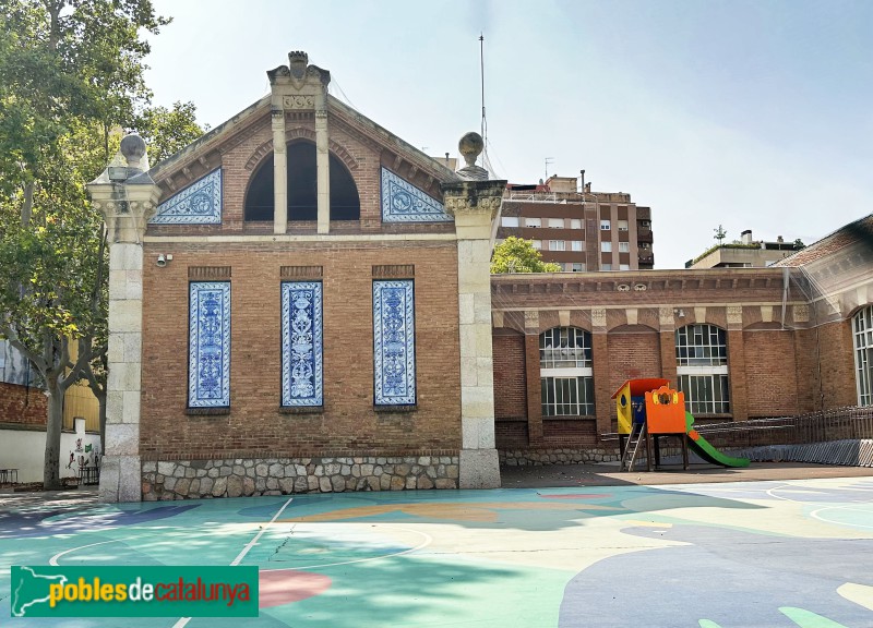 Reus - Escoles Prat de la Riba (1) (Foto: Albert Esteves, 2024) Reus - Escoles Prat de la Riba (1)