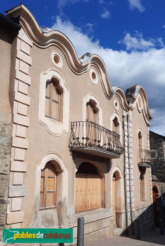 Llívia - Carrer dels Forns, 17 (Foto: Vicent Miralles, 2021) Llívia - Carrer dels Forns, 17