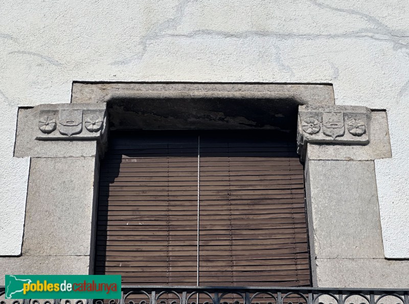 Vilobí d´Onyar - Plaça Vella (Foto: Albert Esteves, 2024) Vilobí d´Onyar - Plaça Vella