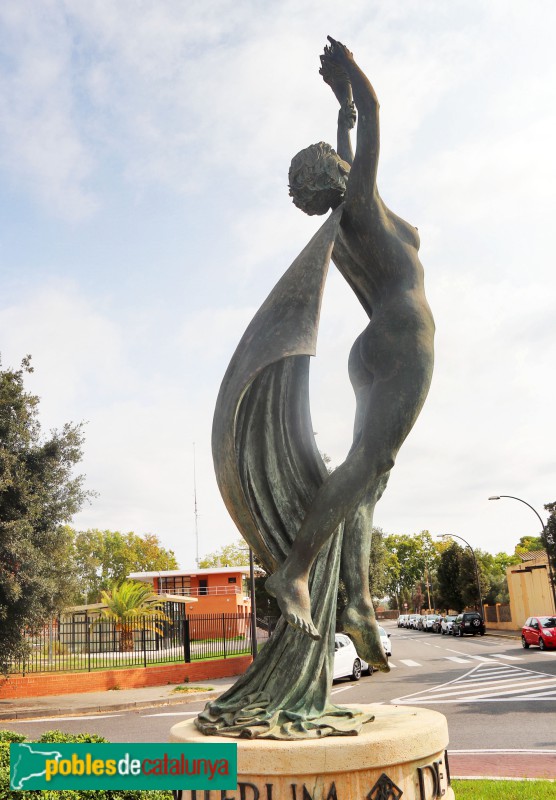 Reus - Escultura <i>La Flama</i> (Foto: Albert Esteves, 2024) Reus - Escultura <i>La Flama</i>