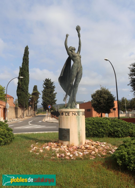 Reus - Escultura <i>La Flama</i> (Foto: Albert Esteves, 2024) Reus - Escultura <i>La Flama</i>