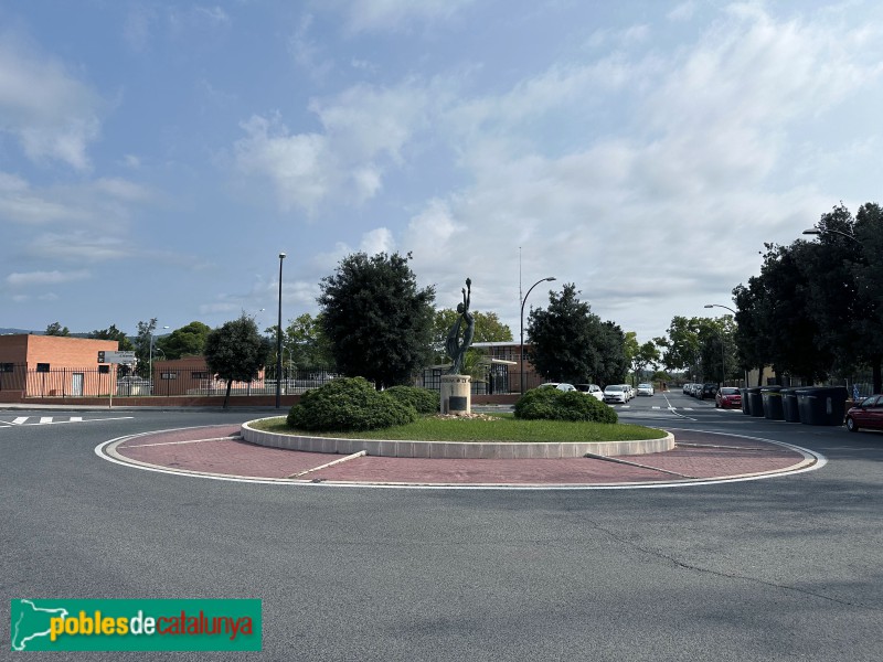 Reus - Escultura <i>La Flama</i> (Foto: Albert Esteves, 2024) Reus - Escultura <i>La Flama</i>