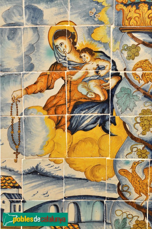 Quart - Església de Sant Sadurní de Palol. Plafó de la capella del Roser (Foto: <i>Jordi Contijoch -calaix.gencat.cat-</i>, 2014) Quart - Església de Sant Sadurní de Palol. Plafó de la capella del Roser