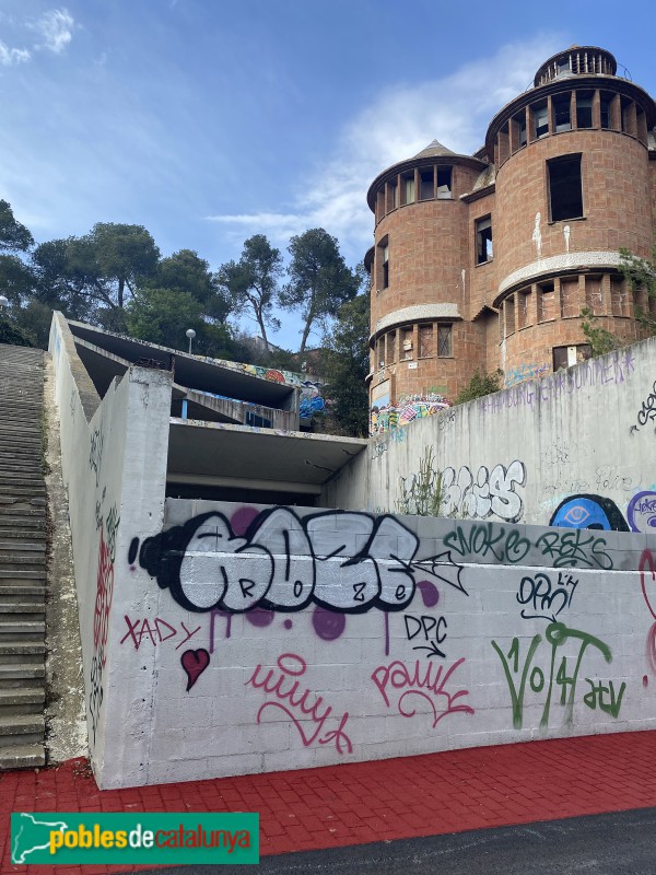 Barcelona - Sanatori antituberculós (can Rectoret) (Foto: <i>Martin Voortman</i>, 2024) Barcelona - Sanatori antituberculós (can Rectoret)