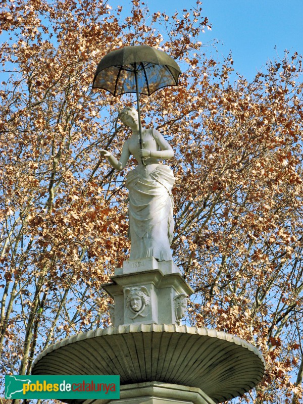 Barcelona - Parc de la Ciutadella - Dama del Paraigües (Foto: Albert Esteves, 2007) Barcelona - Parc de la Ciutadella - Dama del Paraigües