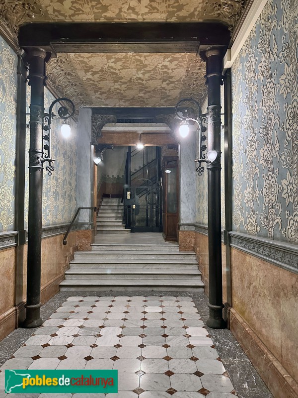 Barcelona - Cases Cabot (Roger de Llúria, 8-10) (Foto: Albert Esteves, 2024) Barcelona - Cases Cabot (Roger de Llúria, 8-10)