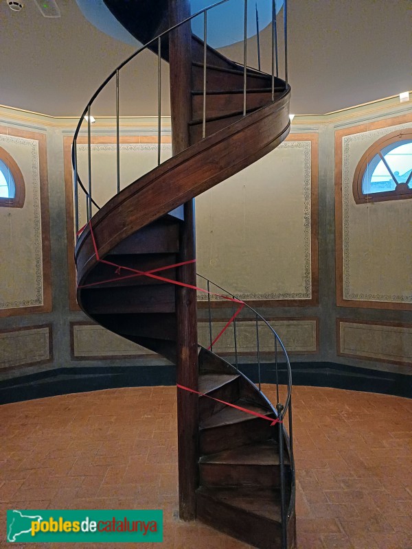 Barcelona - Reial Acadèmia de Ciències i Arts (Teatre Poliorama) (Foto: Sergi Suárez, 2024) Barcelona - Reial Acadèmia de Ciències i Arts (Teatre Poliorama)