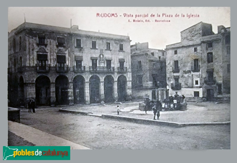 Riudoms - Porxos de la Plaça. Postal antiga Riudoms - Porxos de la Plaça. Postal antiga