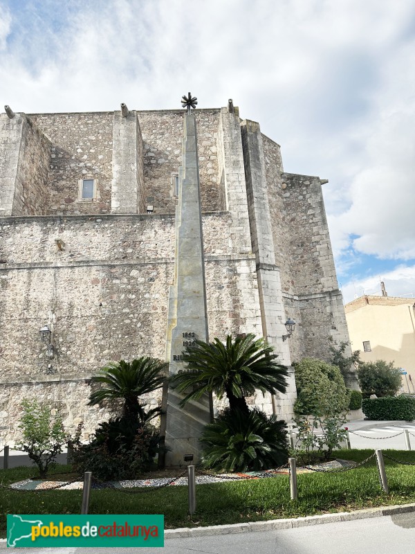 Riudoms - Monument a Gaudí (Foto: Albert Esteves, 2024) Riudoms - Monument a Gaudí