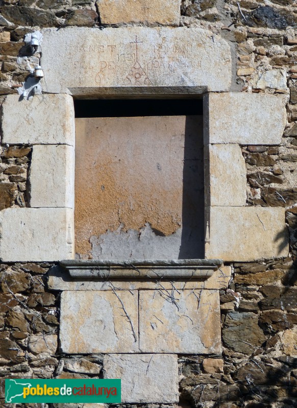 Juià - Llinda de 1678 (Foto: Albert Esteves, 2024) Juià - Llinda de 1678