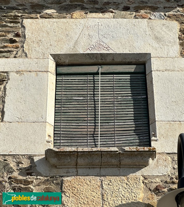 Juià - Llinda de 1587 (Foto: Albert Esteves, 2024) Juià - Llinda de 1587