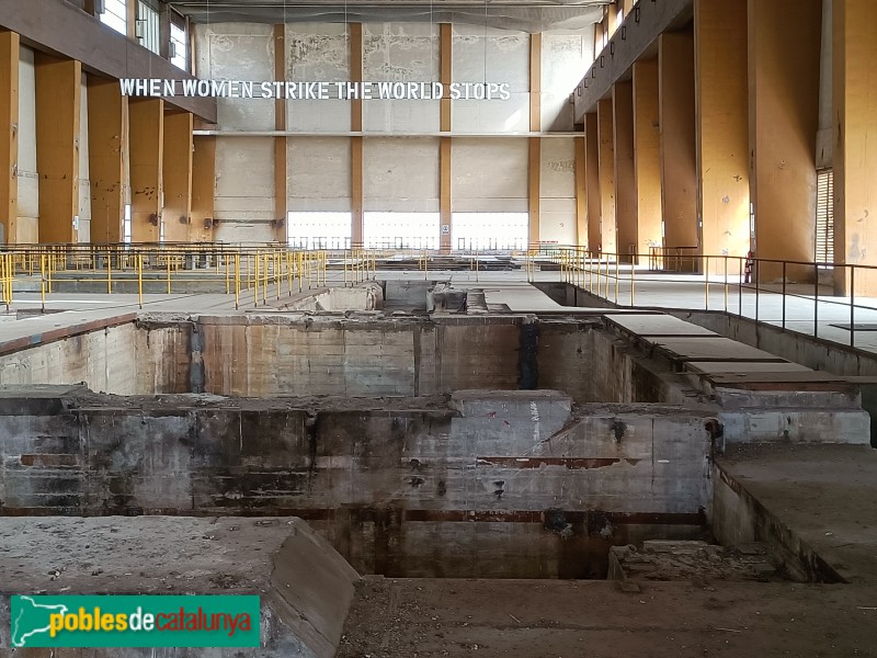 Sant Adrià del Besòs - Les Tres Xemeneies (Manifesta15) (Foto: Anna Corcoll, 2024) Sant Adrià del Besòs - Les Tres Xemeneies (Manifesta15)