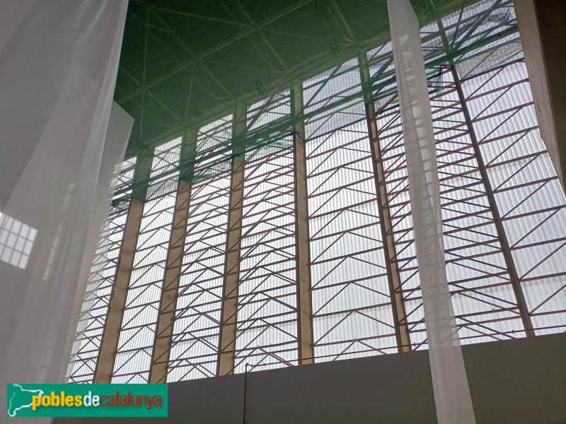 Sant Adrià del Besòs - Les Tres Xemeneies (Manifesta15) (Foto: Anna Corcoll, 2024) Sant Adrià del Besòs - Les Tres Xemeneies (Manifesta15)