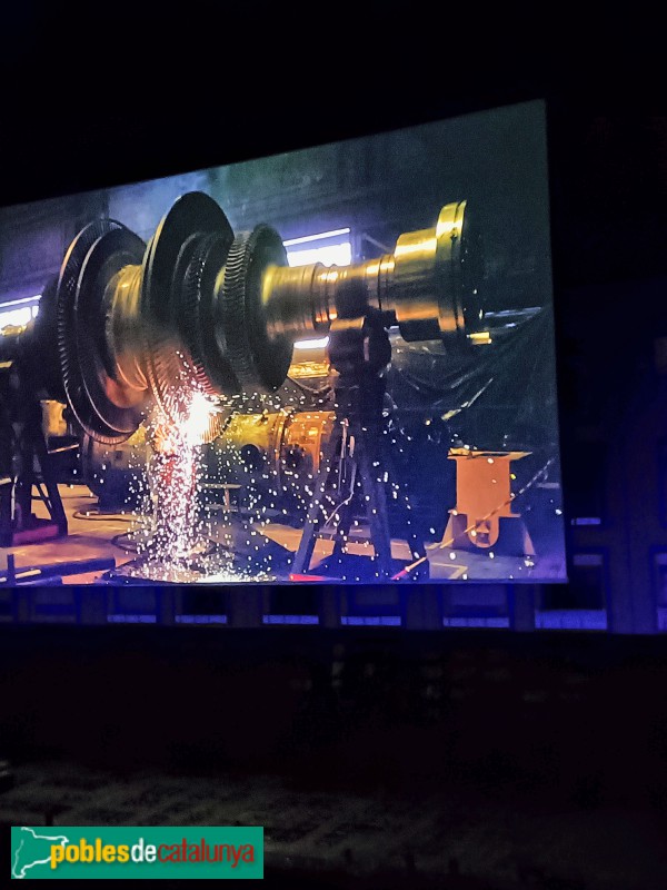 Sant Adrià del Besòs - Les Tres Xemeneies (Manifesta15) (Foto: Anna Corcoll, 2024) Sant Adrià del Besòs - Les Tres Xemeneies (Manifesta15)