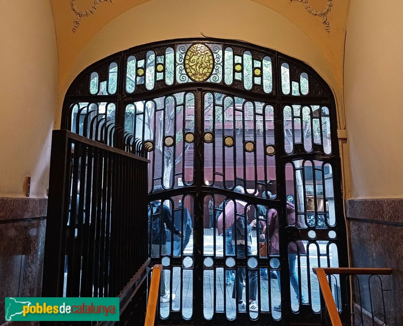 Barcelona - Diagonal, 516-524 (Foto: Sergi Suárez, 2024) Barcelona - Diagonal, 516-524